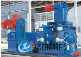 強力壓球機(jī)